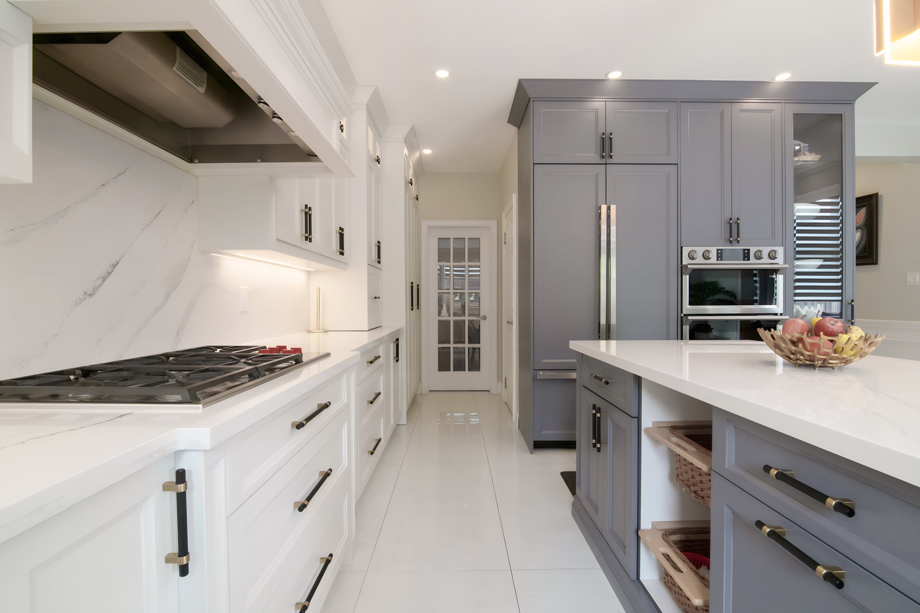 Amarone — Full Renovations interior design in Mississauga, ON by Theia Design Studio — photo 3