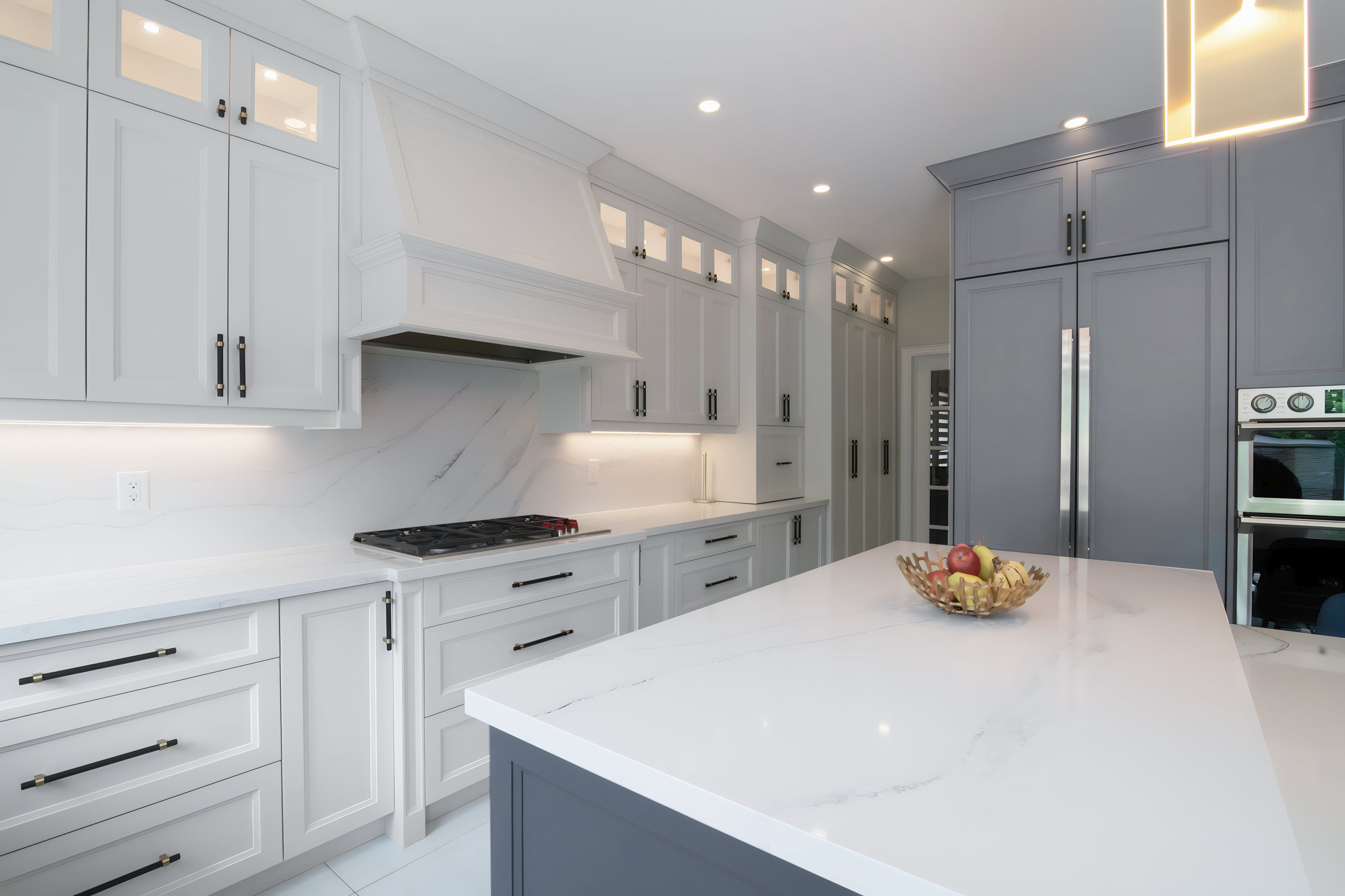 Amarone — Full Renovations interior design in Mississauga, ON by Theia Design Studio — photo 4
