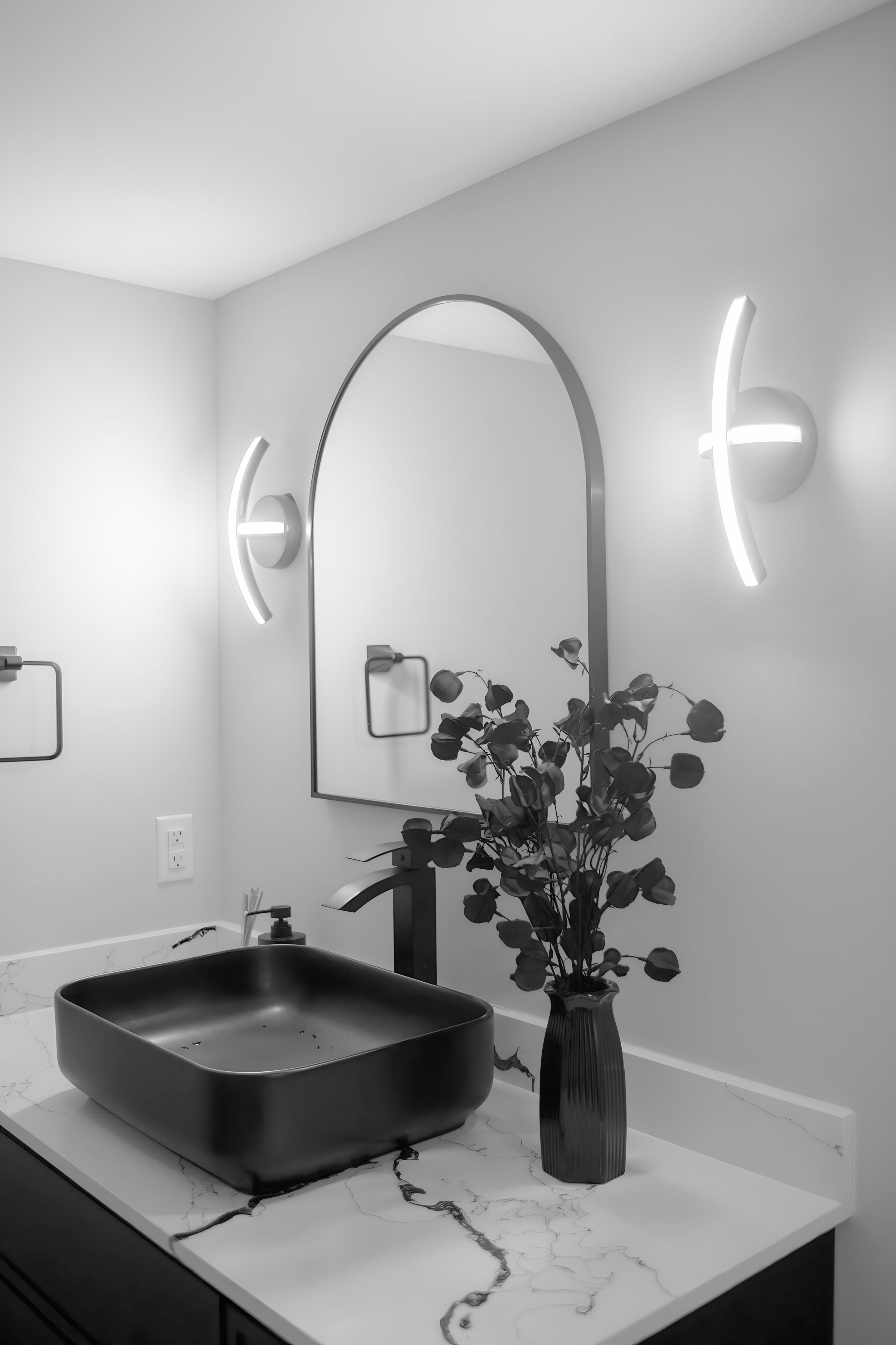 Amarone — Full Renovations interior design in Mississauga, ON by Theia Design Studio — photo 32