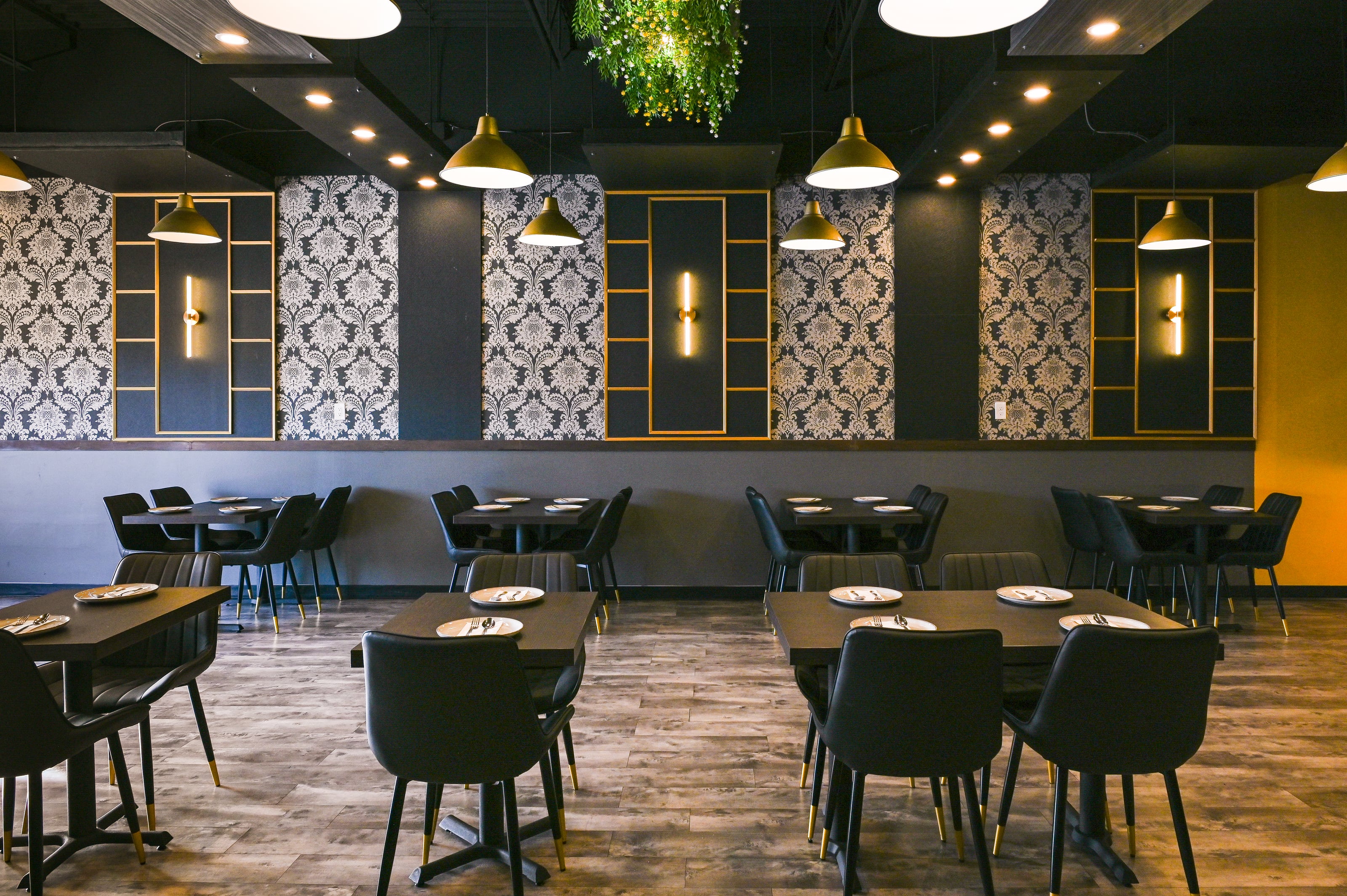 La Tikka — Restaurants interior design in Kitchener, ON by Theia Design Studio — photo 3