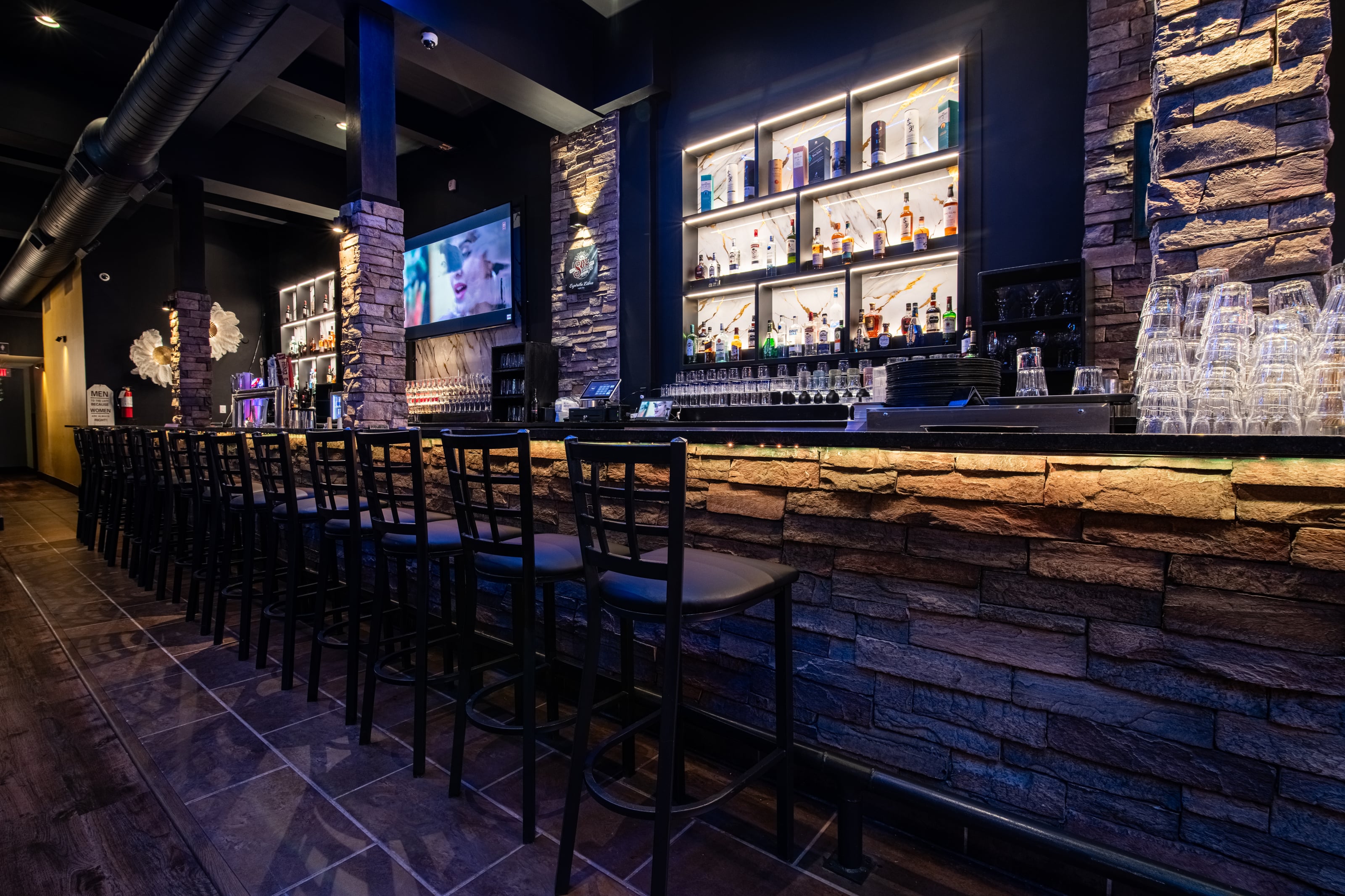 Latikka 2 — interior design interior design in Ontario by Theia Design Studio — photo 3