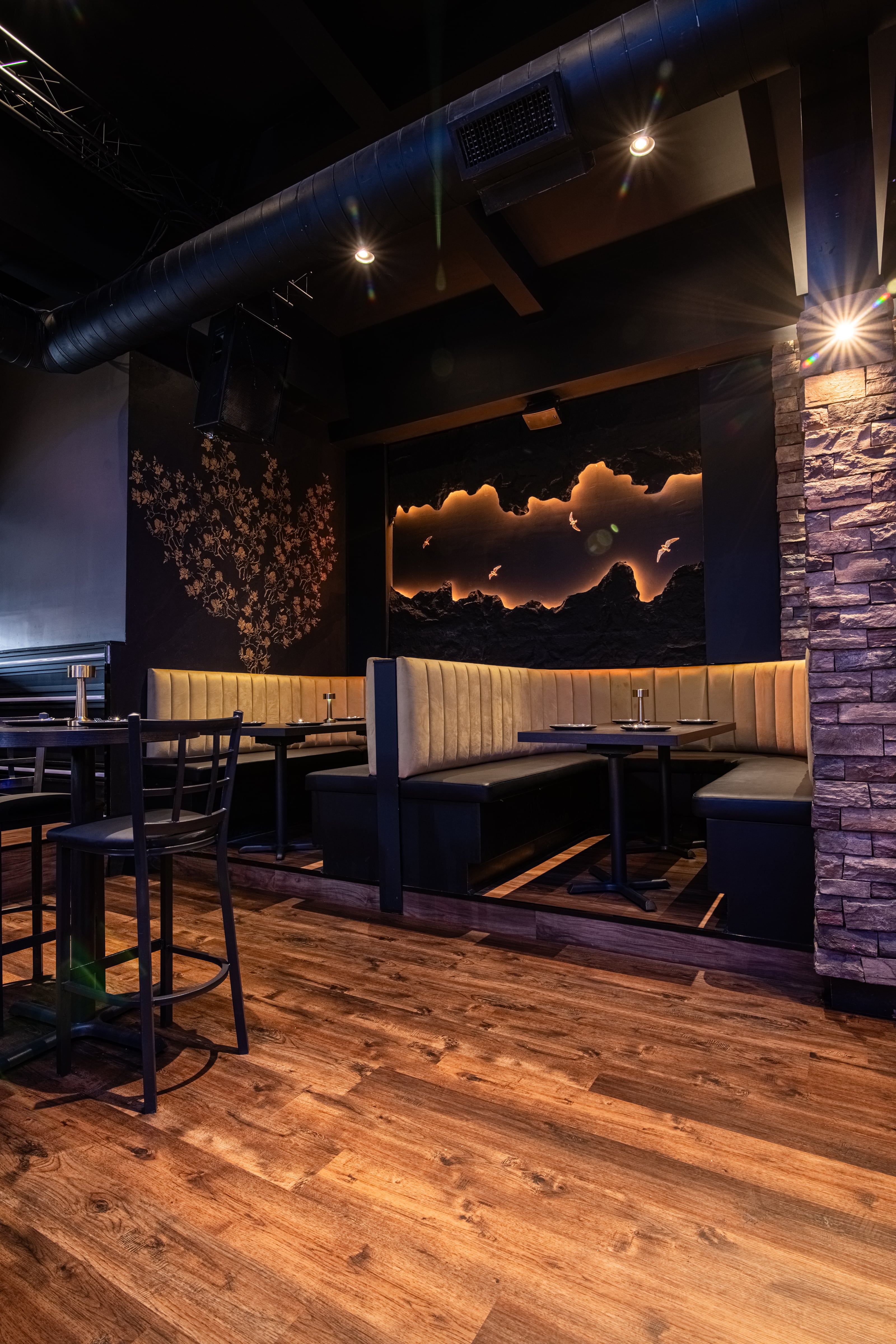 Latikka 2 — interior design interior design in Ontario by Theia Design Studio — photo 15