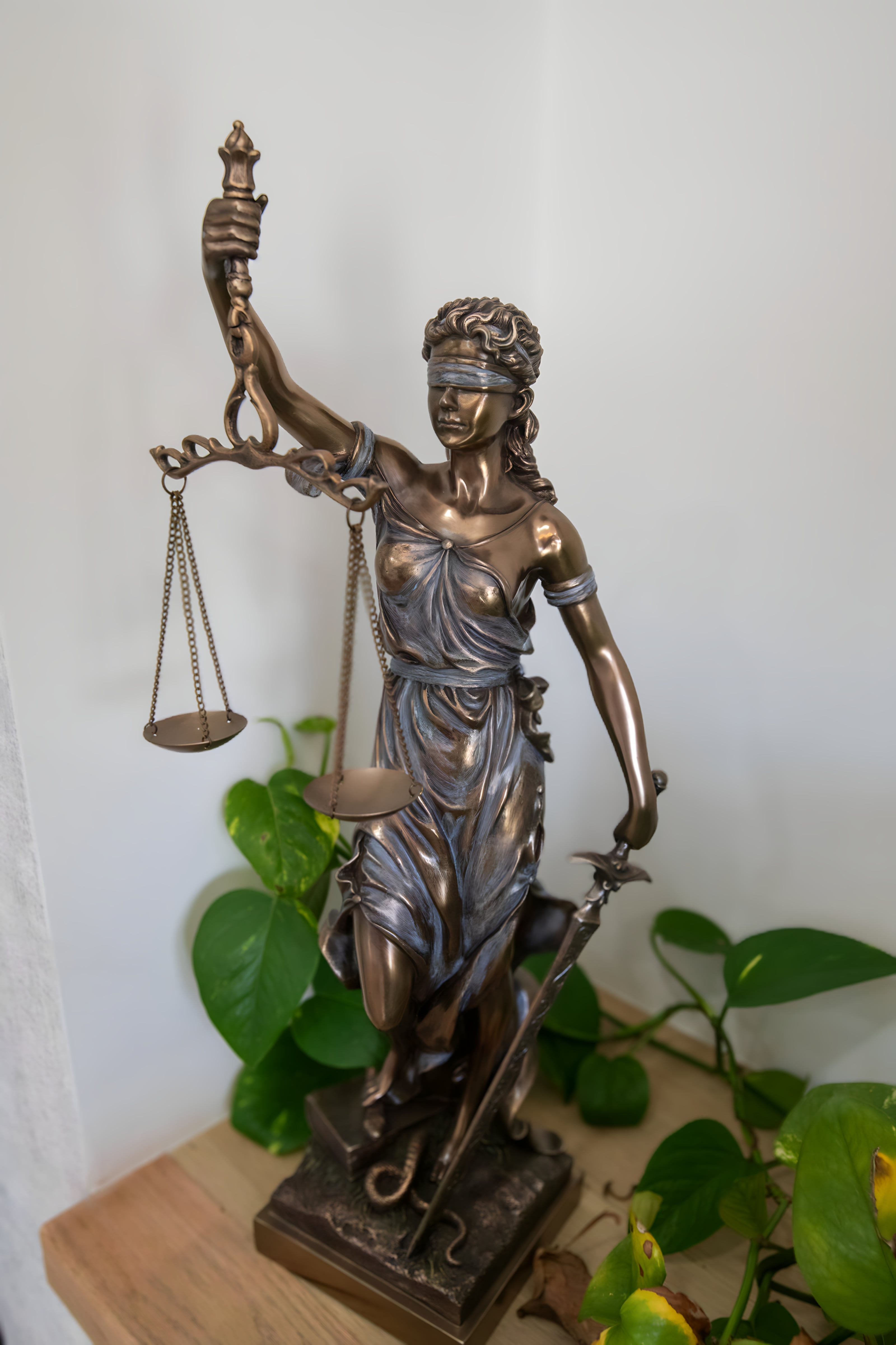 UL Lawyers — Office Design interior design in Burlington, ON by Theia Design Studio — photo 33