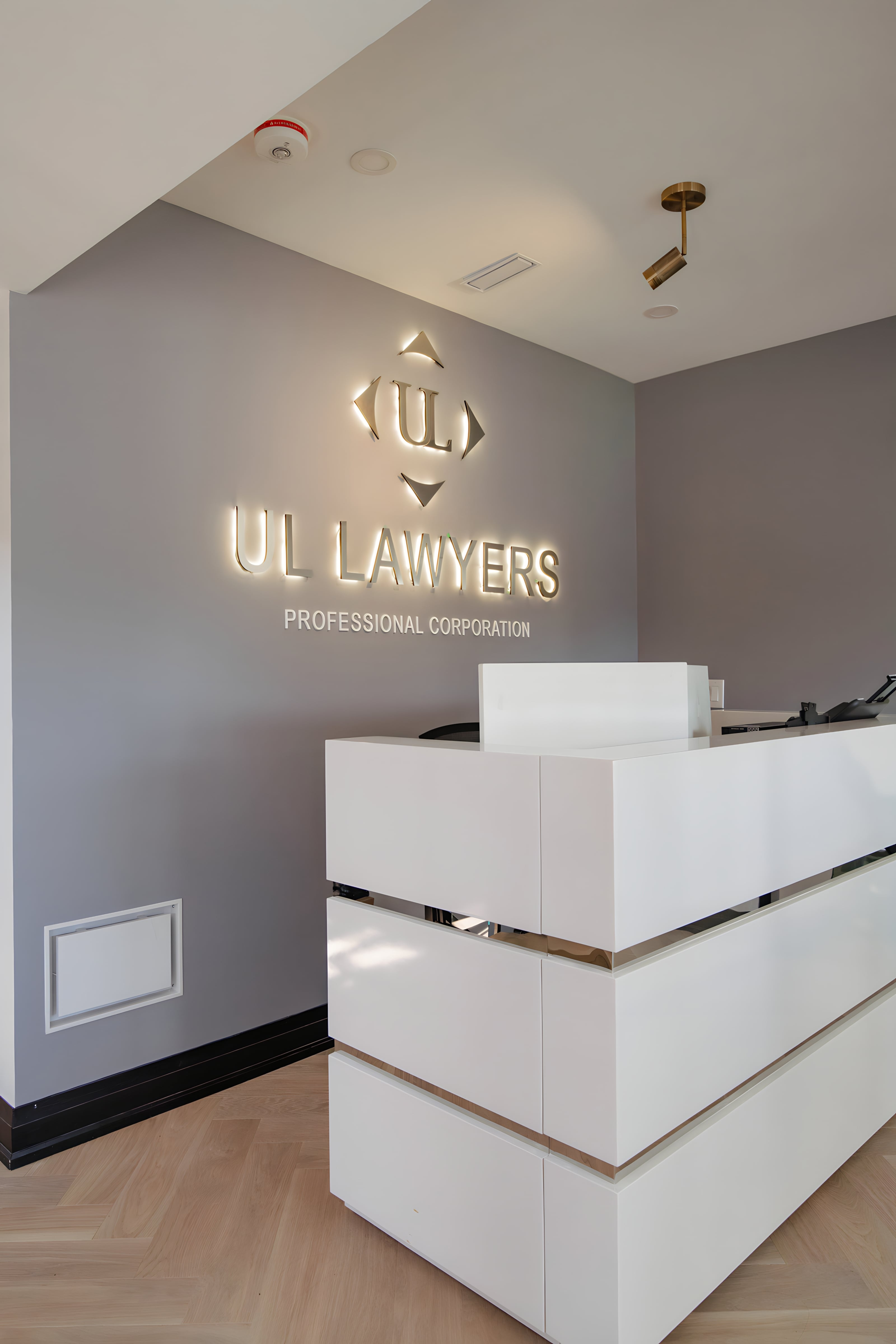 UL Lawyers — Office Design interior design in Burlington, ON by Theia Design Studio — photo 5