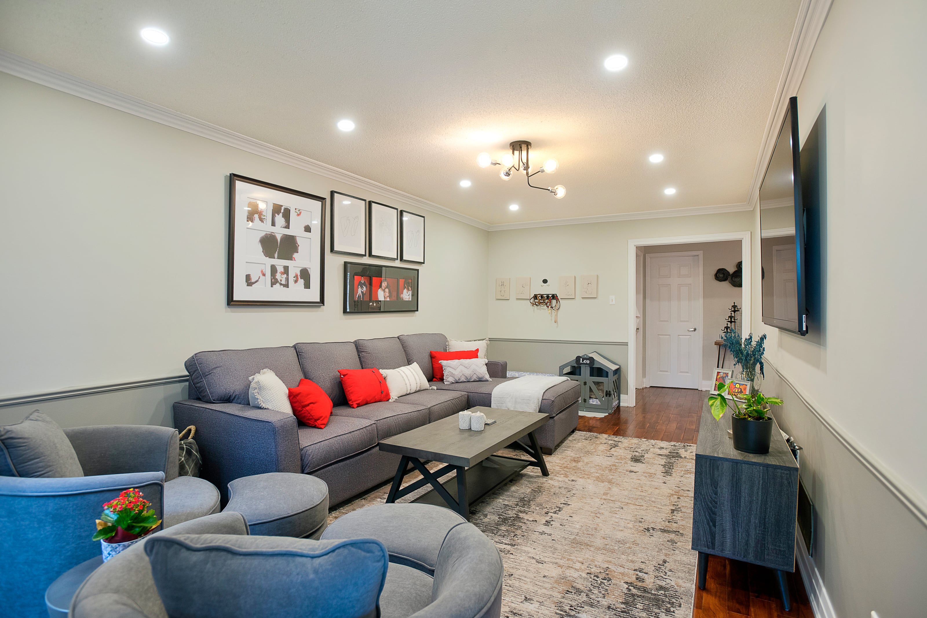 Manor — Full Renovations interior design in Brampton, ON by Theia Design Studio — photo 11