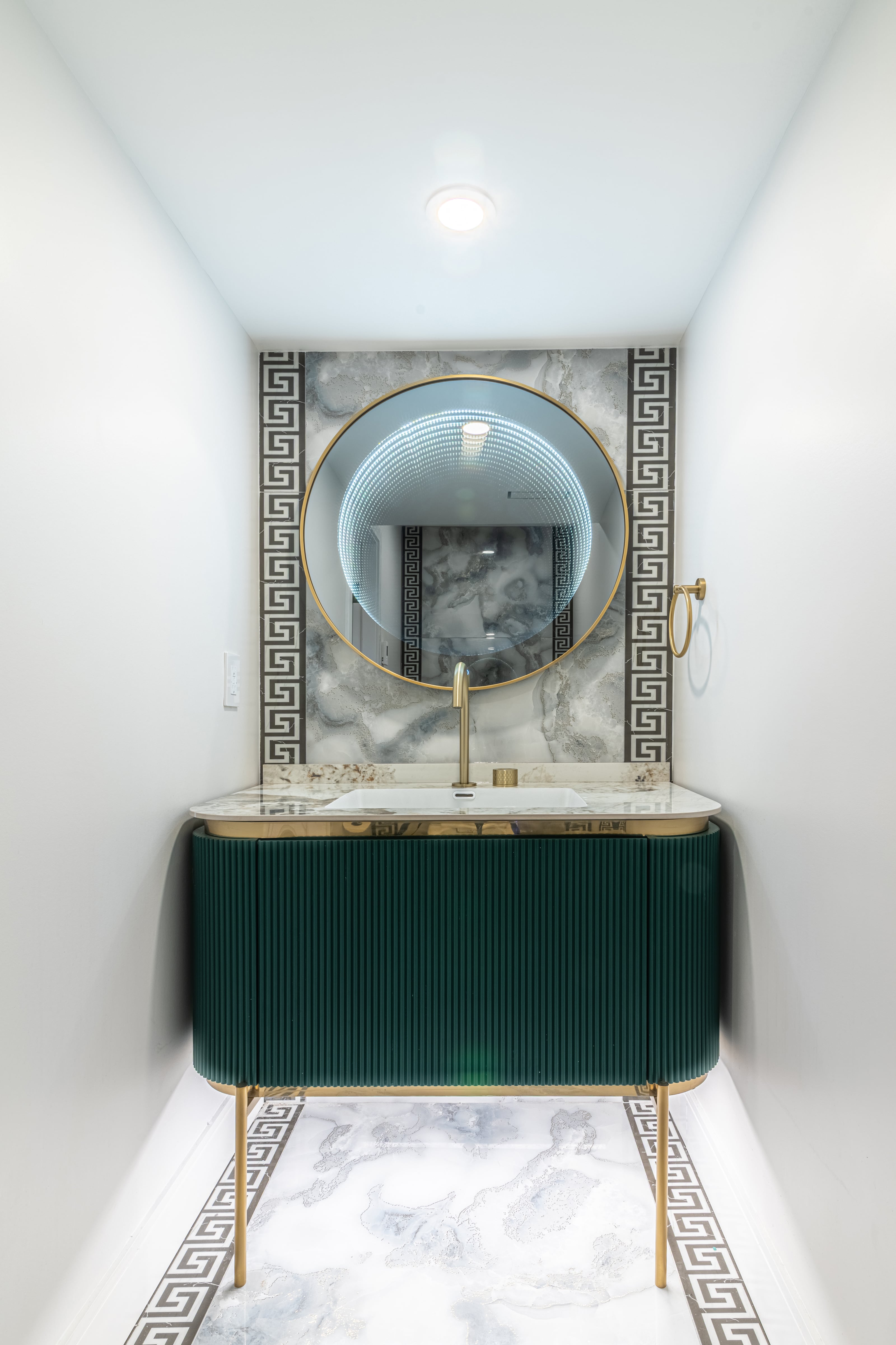 Seacliffe Basement — Basements interior design in Brampton, ON by Theia Design Studio — photo 6