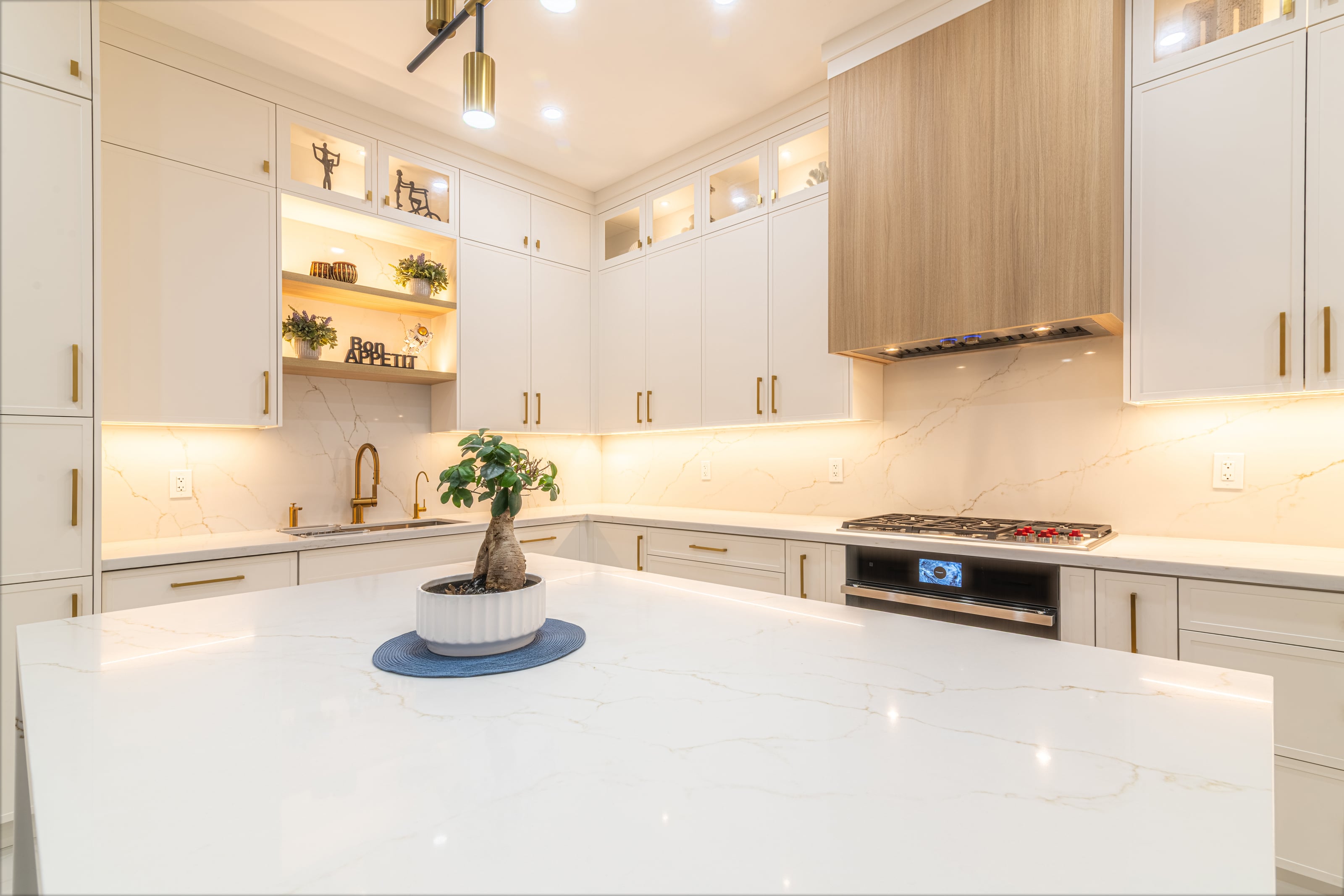 TonyRose Residence — Full Renovations interior design in Caledon, ON by Theia Design Studio — photo 8