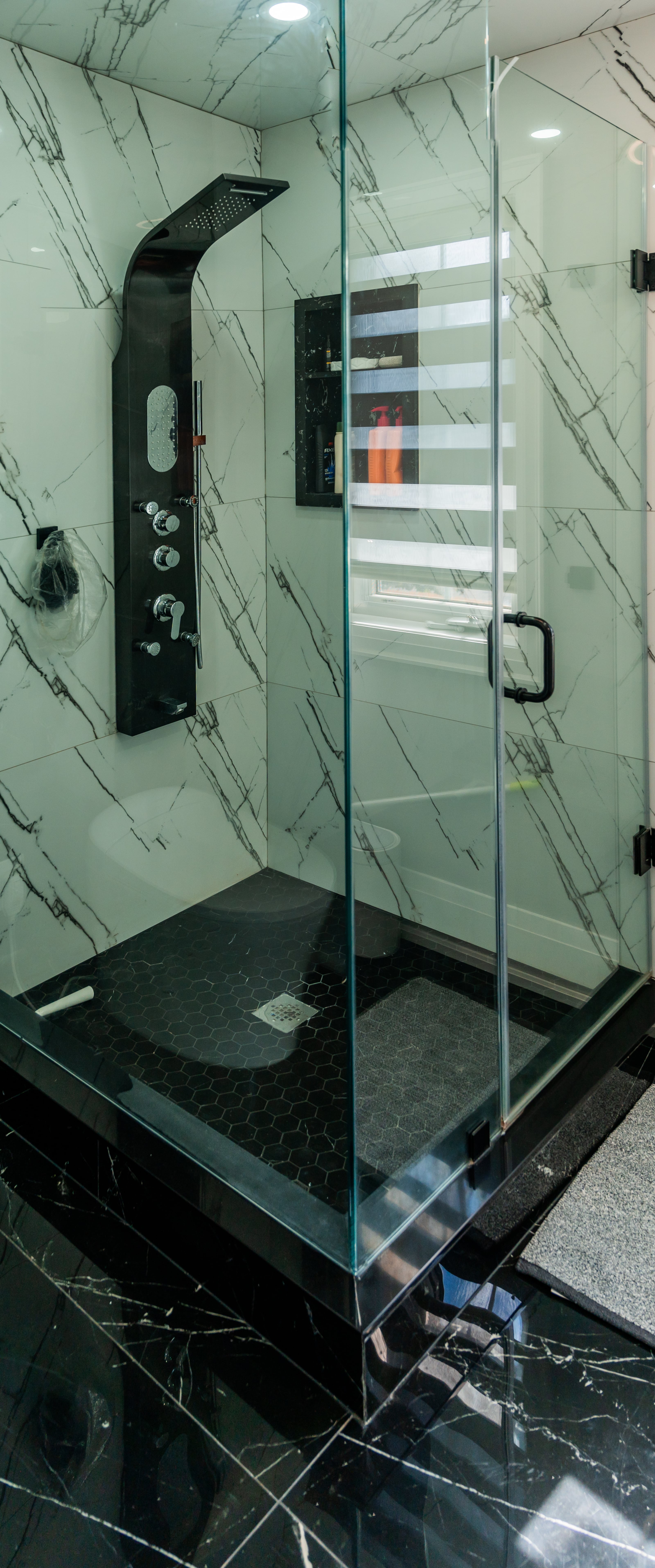 Vanscott Residence — Full Renovations interior design in Brampton, ON by Theia Design Studio — photo 17