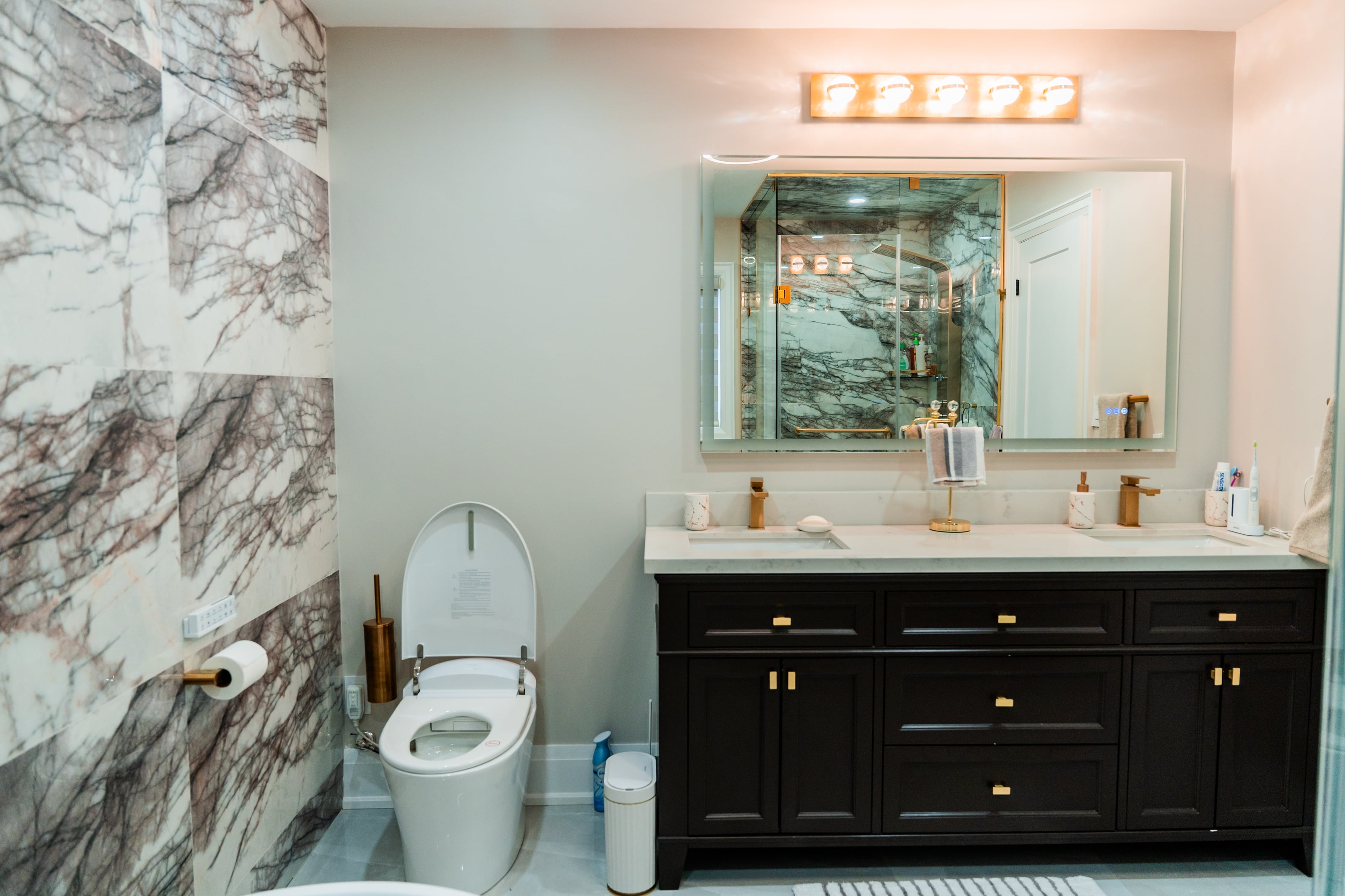 Vanscott Residence — Full Renovations interior design in Brampton, ON by Theia Design Studio — photo 19