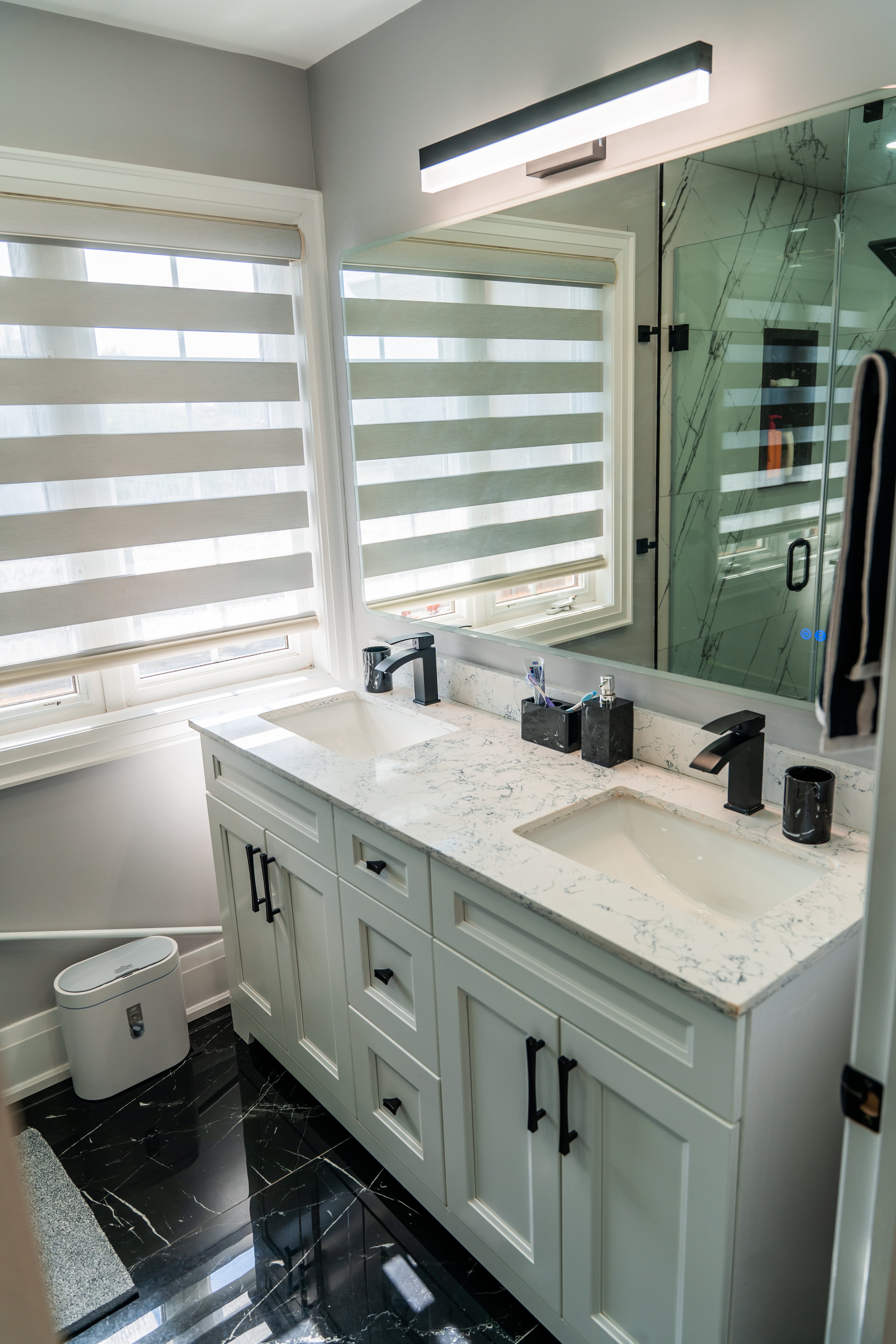 Vanscott Residence — Full Renovations interior design in Brampton, ON by Theia Design Studio — photo 15